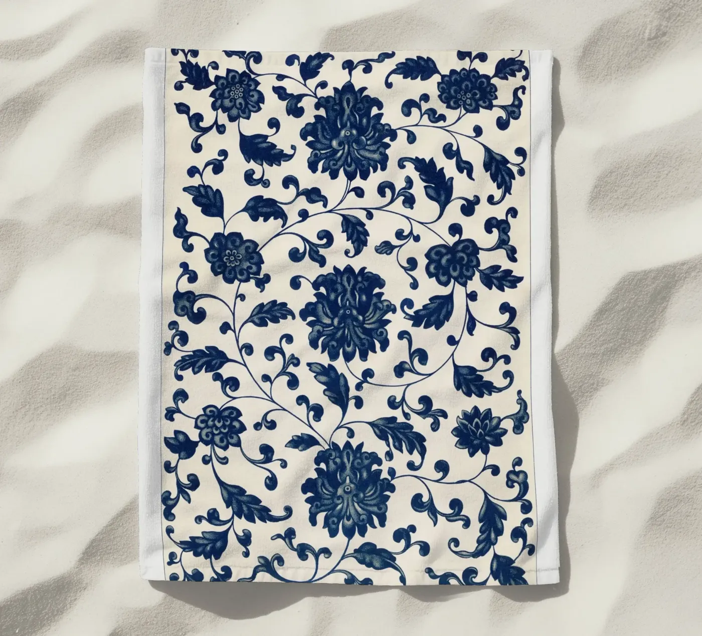 Blue flower pattern strandhanddoek van vintageshop