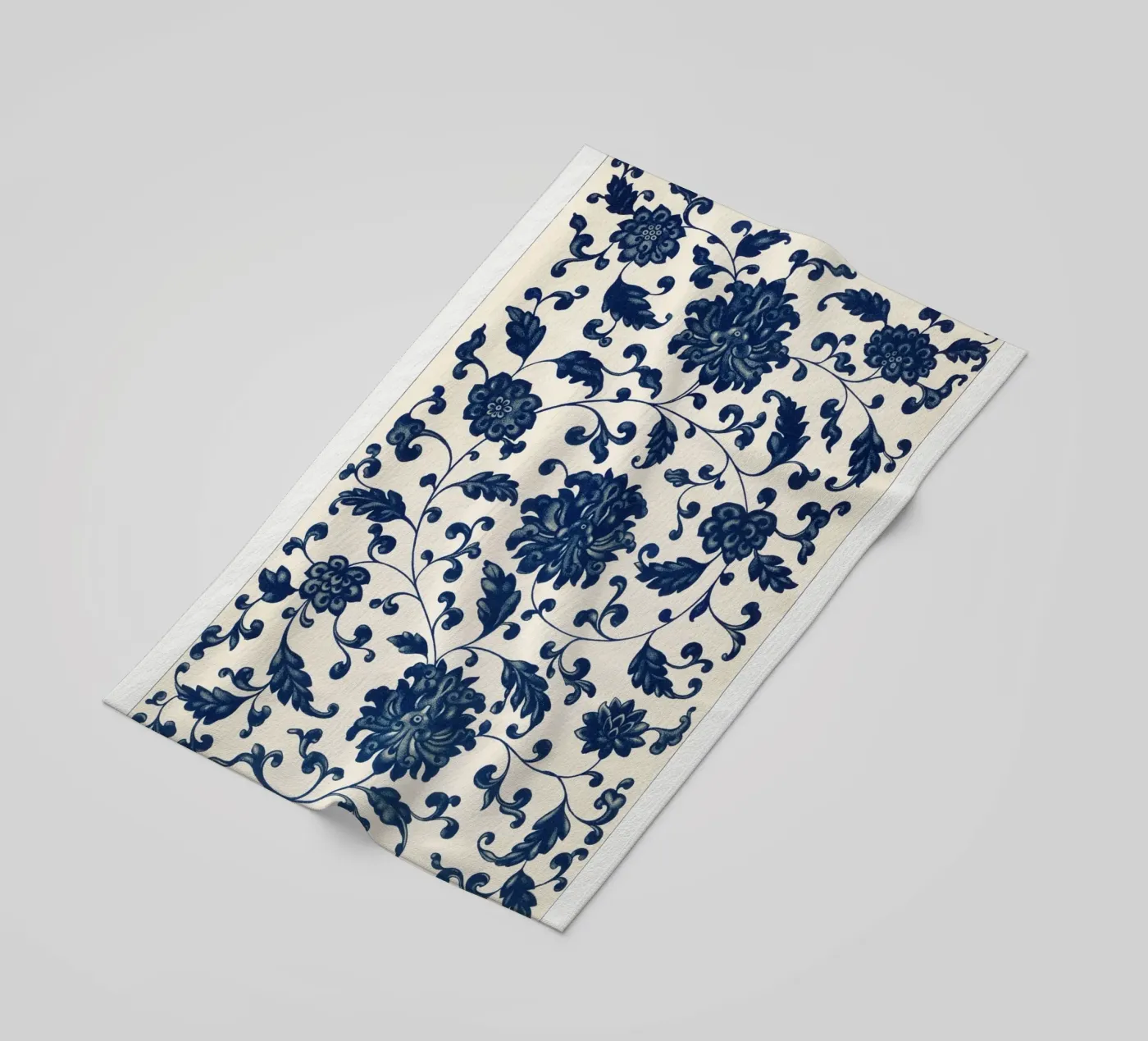 Blue flower pattern strandhanddoek van vintageshop