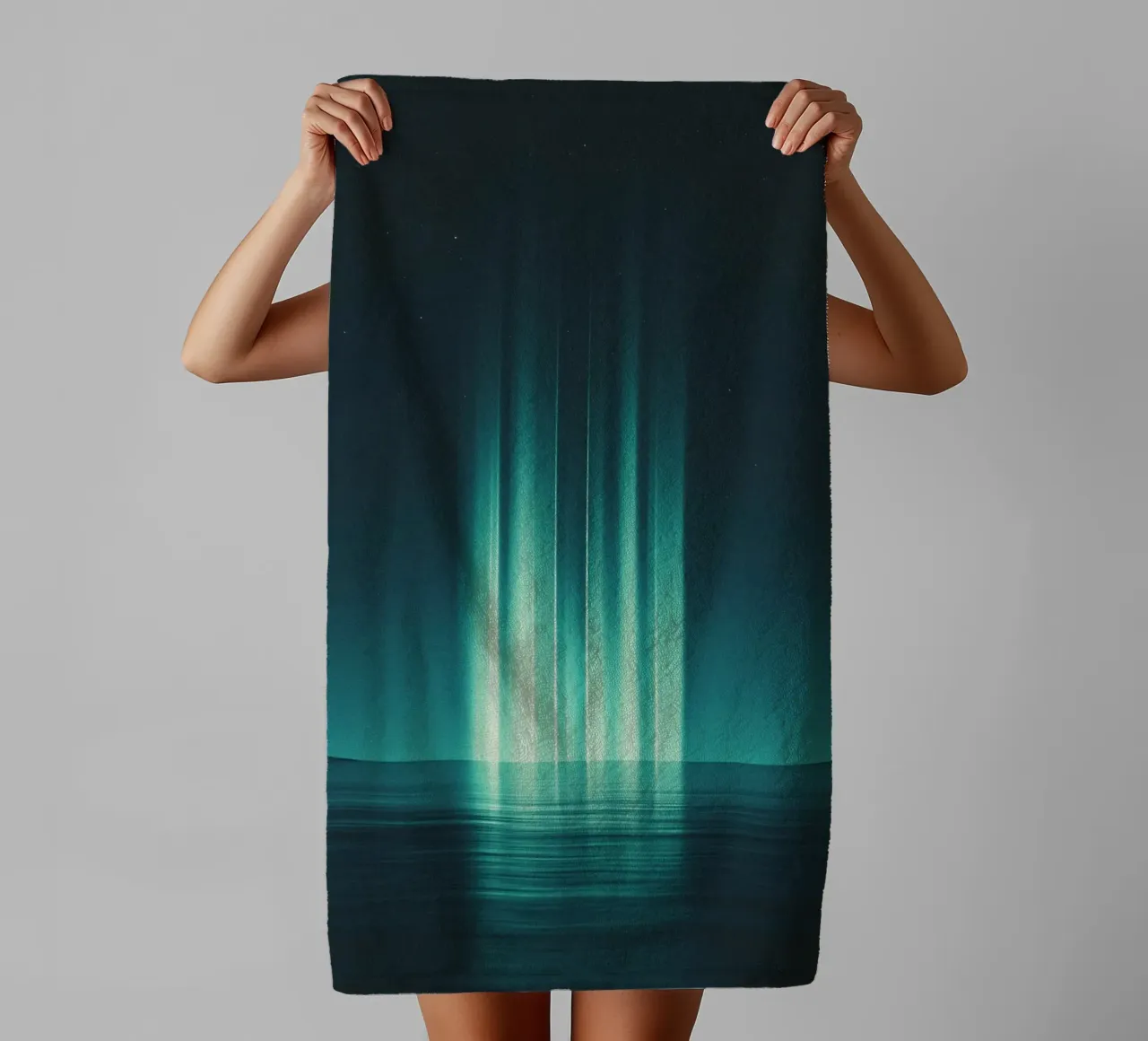 Bagliore mistico Aurora boreale asciugamano da bagno da Katja Stehle Design