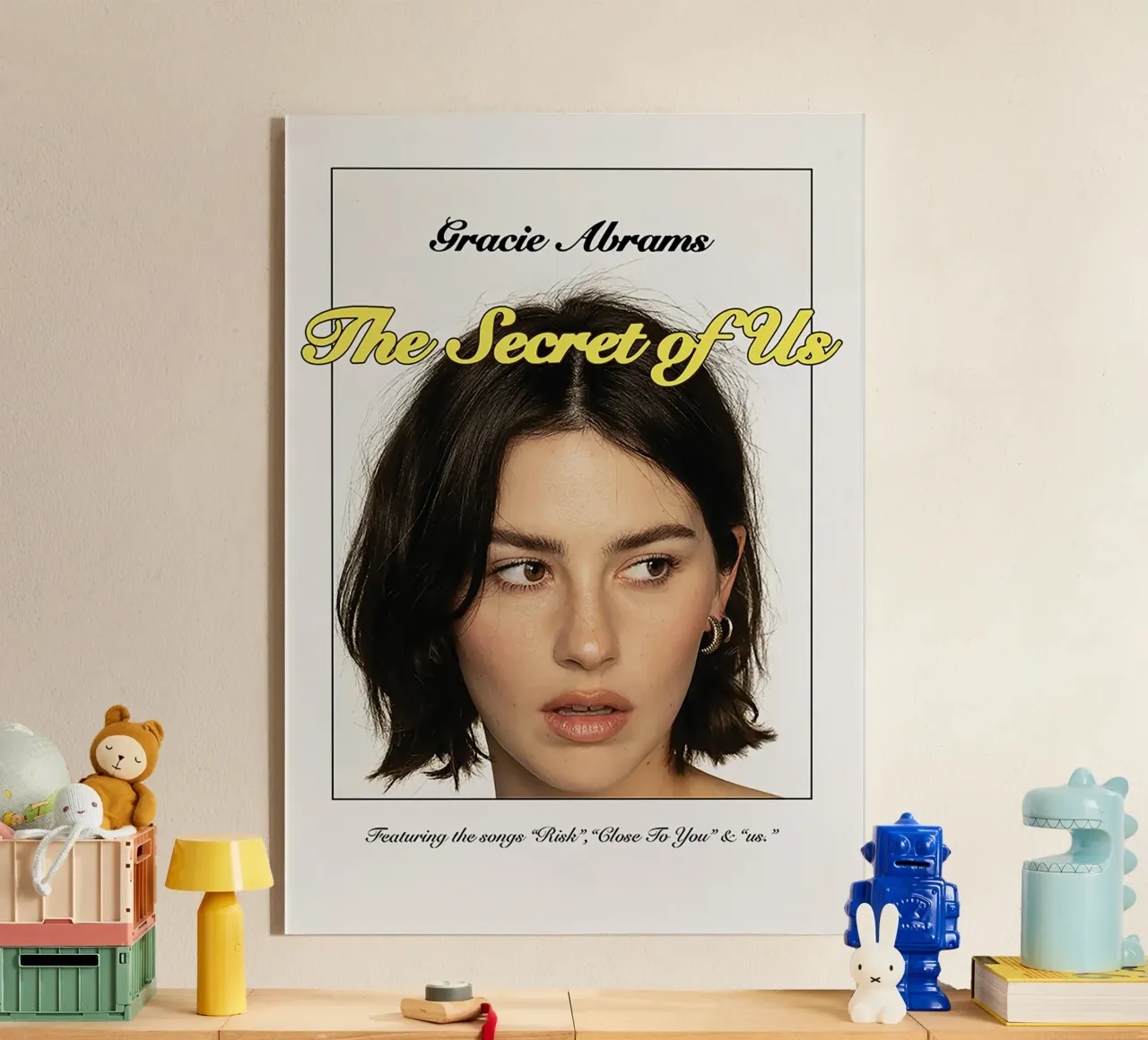 The Secret of Us – Gracie Abrams plexiglass da Attaboy Dsgn