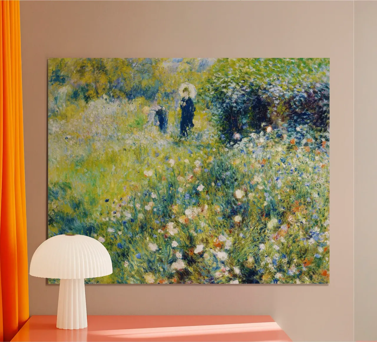 Donna con ombrellone in giardino di Pierre-Auguste Renoir poster con telaio in legno da Venus Art