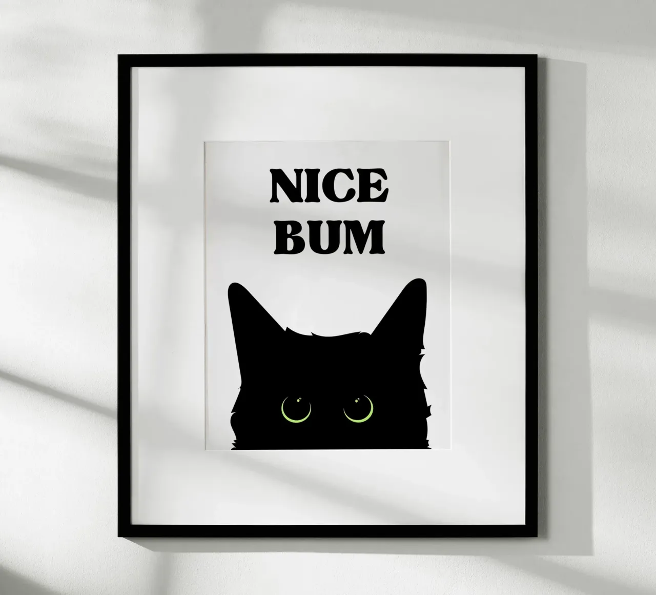 Gatto nero retrò poster con telaio in alluminio da animals_studio