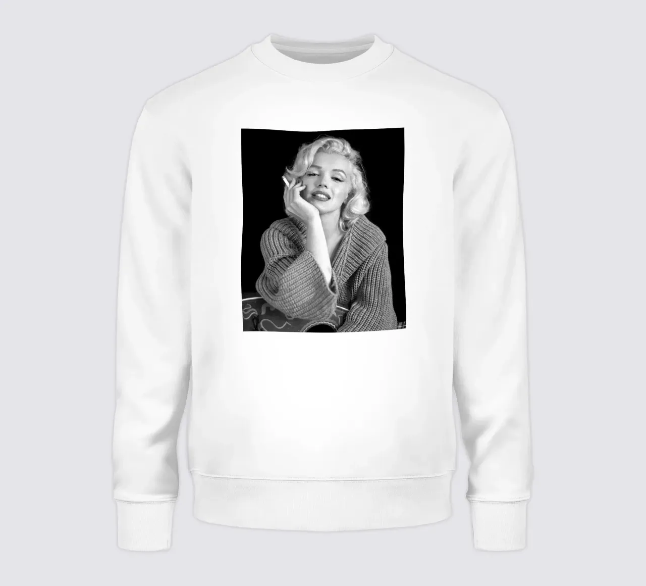 Fille et cigare sweat de Cosmos Studio