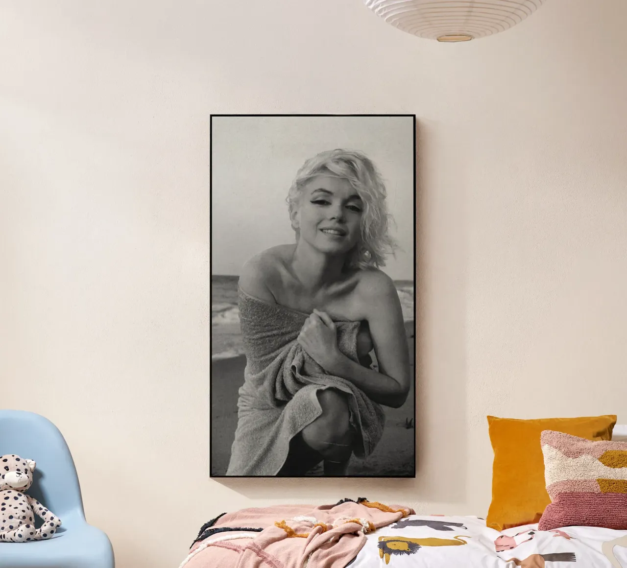 Ragazza in spiaggia plexiglass da Cosmos Studio