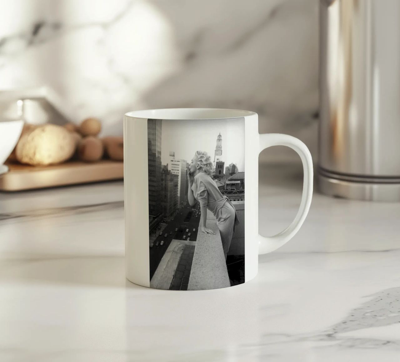 Marilyn in albergo tazza in ceramica da Cosmos Studio
