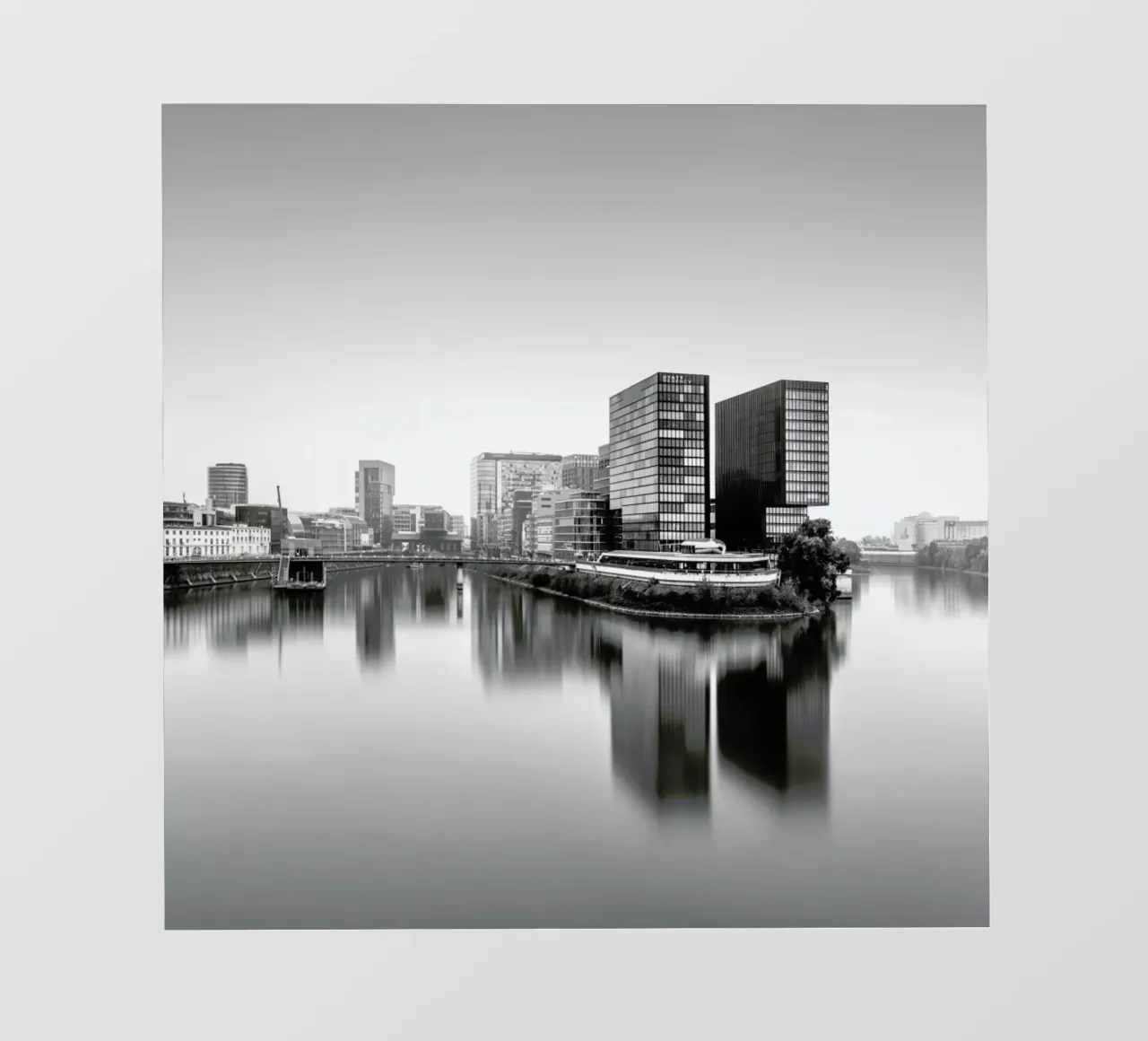 Medienhafen Ii | Düsseldorf 2020 pellicola backlit da Håggard Photography | Ronny Behnert