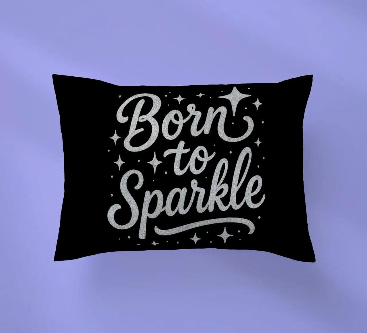 Born to sparkle"-Botschaft in glänzender Silberschrift Kissen von DesignDoodle