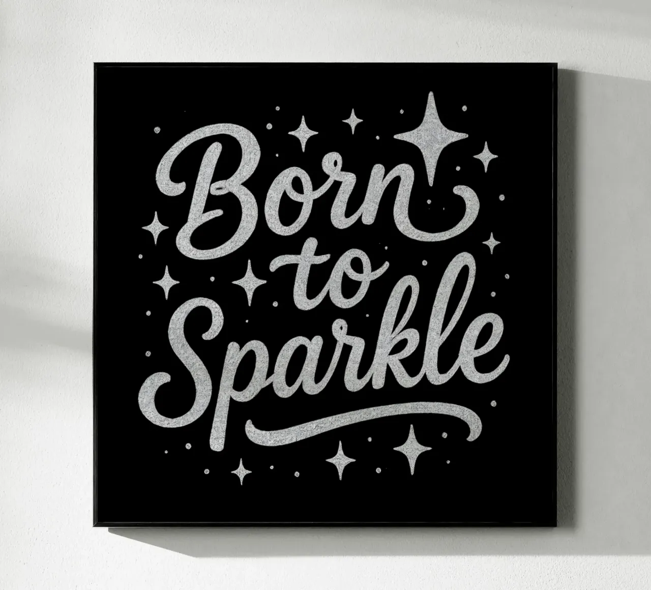 Messaggio "Born to sparkle" (nato per brillare) in lettere d'argento lucido plexiglass da DesignDoodle