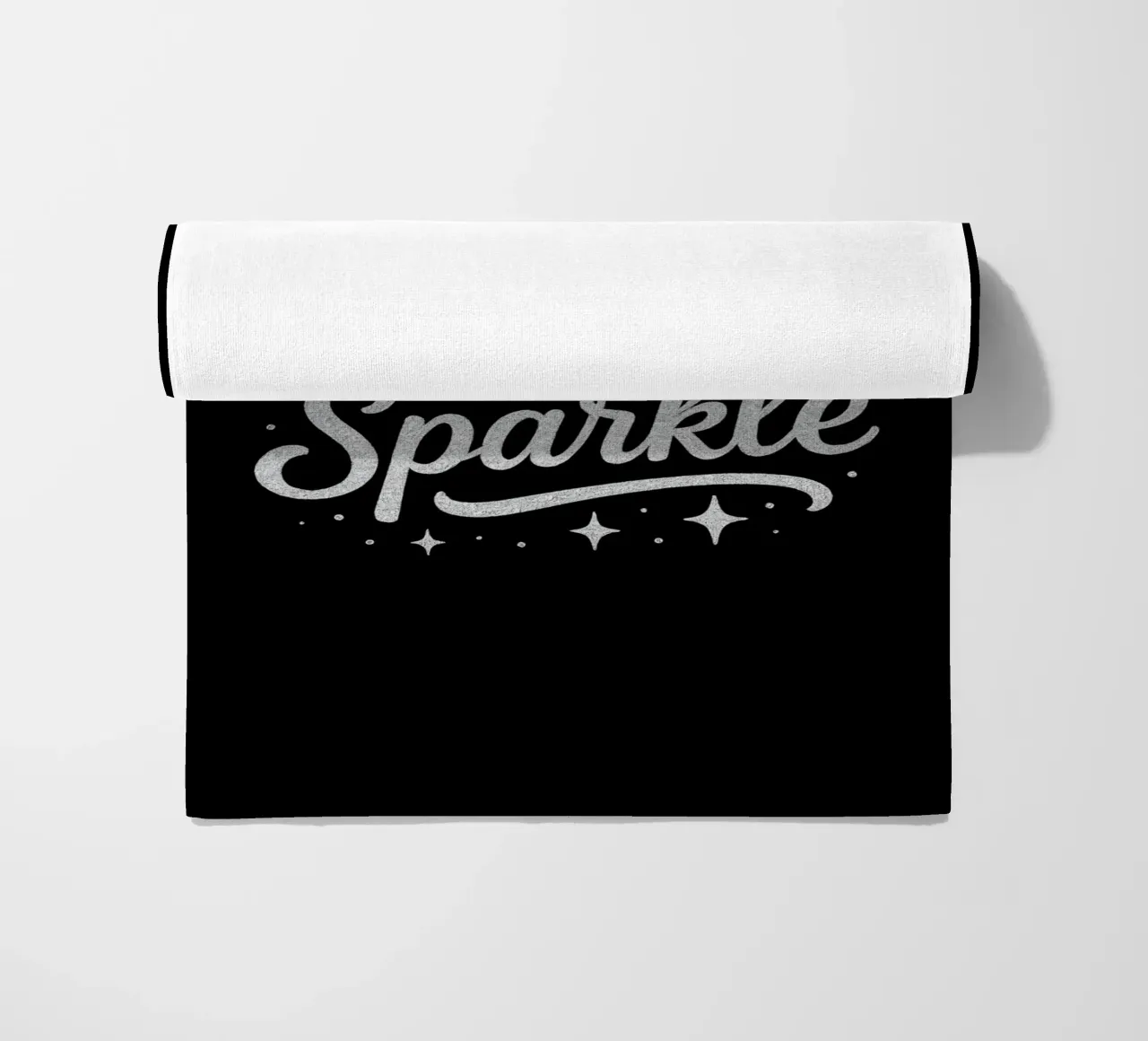 Mensaje Born to sparkle en letras plateadas brillantes toalla de playa de DesignDoodle