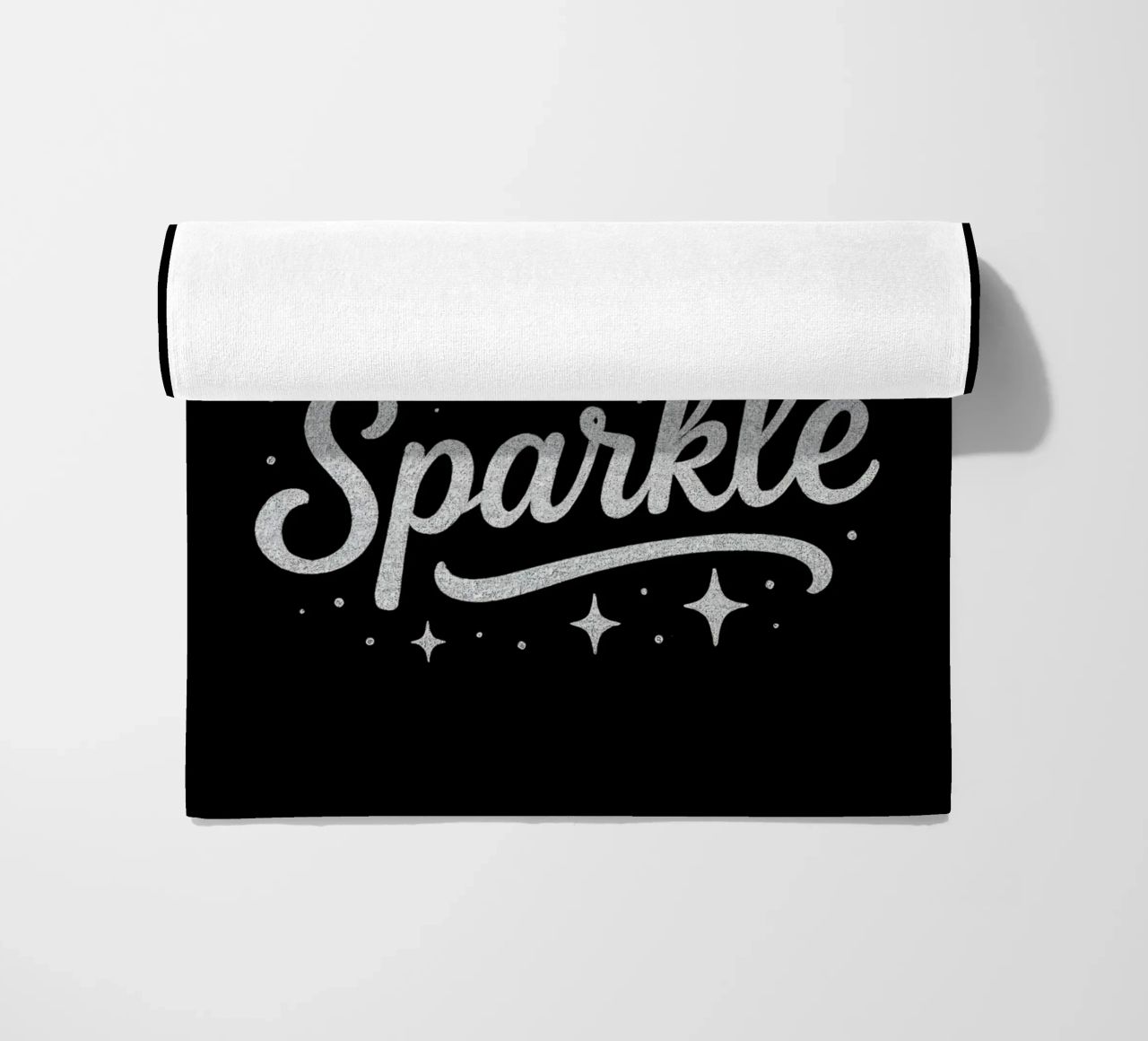 Messaggio "Born to sparkle" (nato per brillare) in lettere d'argento lucido telo mare da DesignDoodle