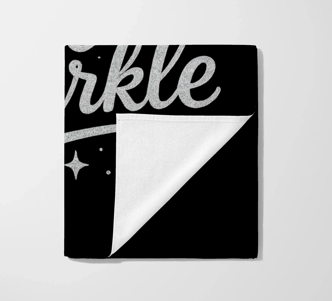 Messaggio "Born to sparkle" (nato per brillare) in lettere d'argento lucido telo mare da DesignDoodle