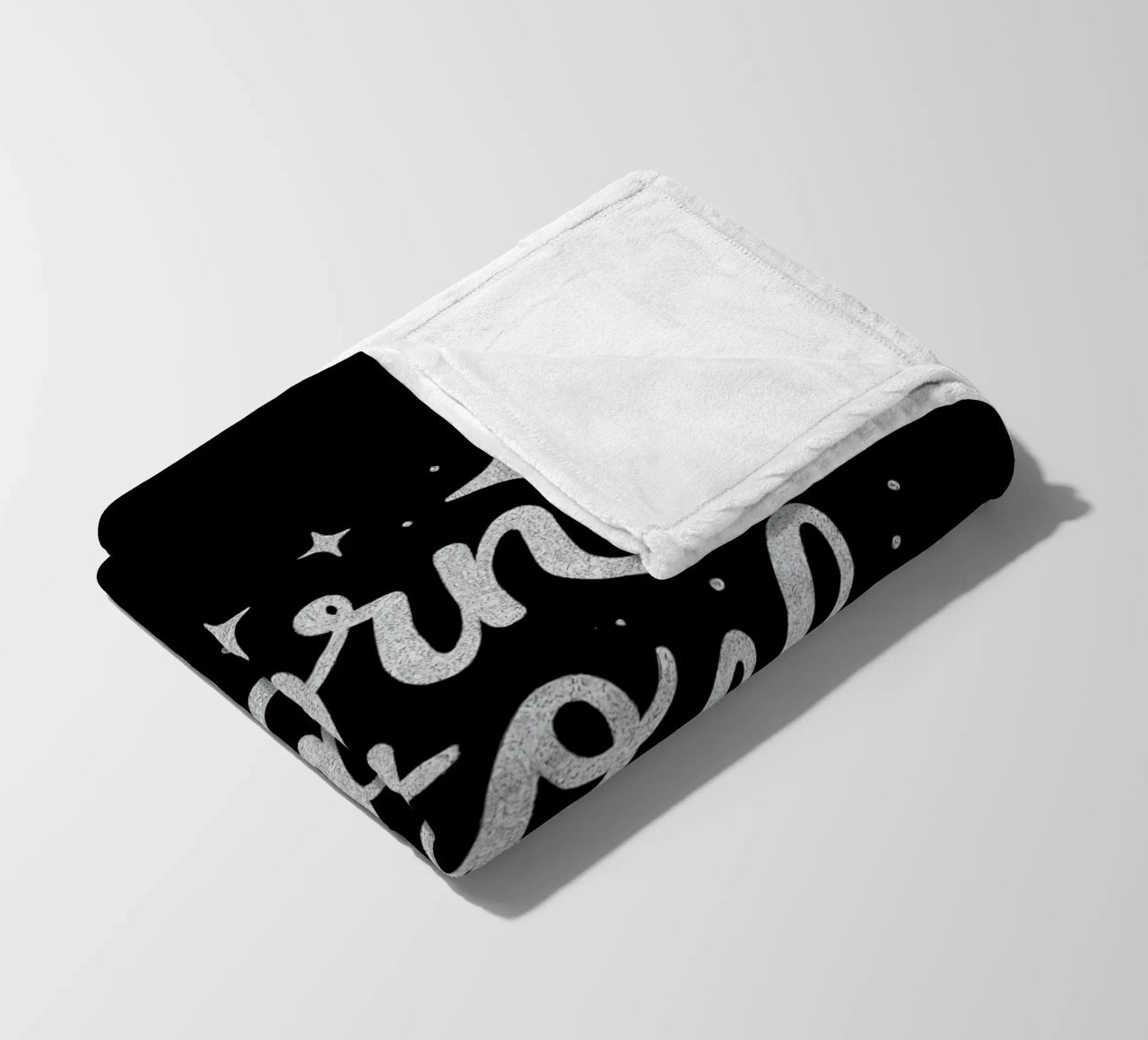 Messaggio "Born to sparkle" (nato per brillare) in lettere d'argento lucido coperta in pile da DesignDoodle