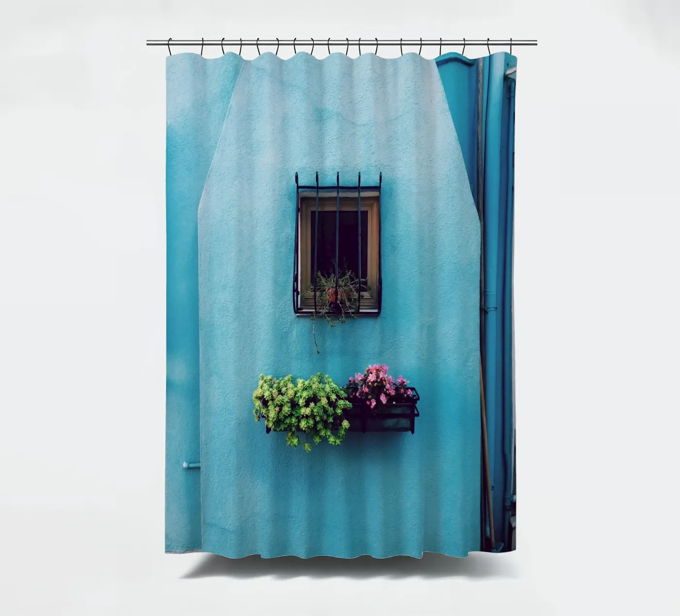 einzelnes Fenster Duschvorhang von Bleu