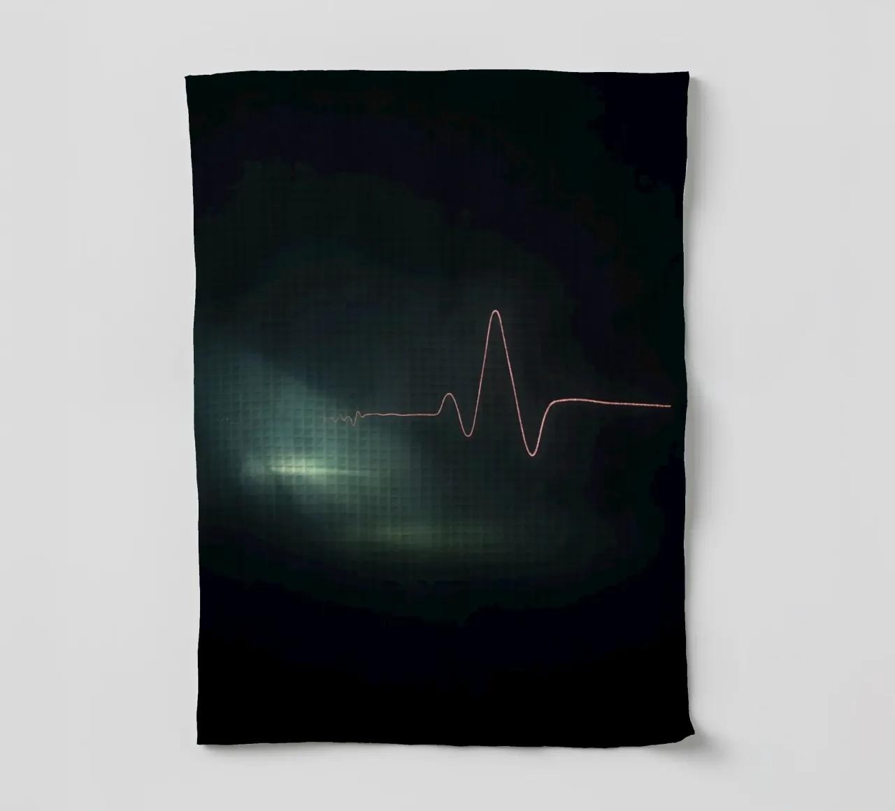 Le scie luminose creano un effetto di forma d'onda a impulsi in un'atmosfera buia. canovaccio da cucina da DesignDoodle