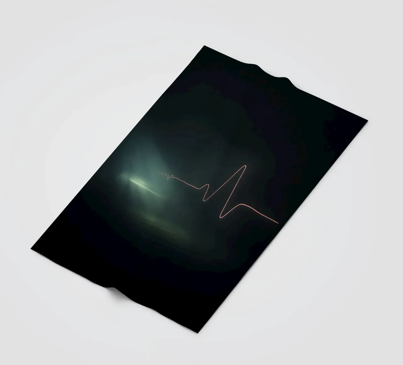 Le scie luminose creano un effetto di forma d'onda a impulsi in un'atmosfera buia. coperta in pile da DesignDoodle