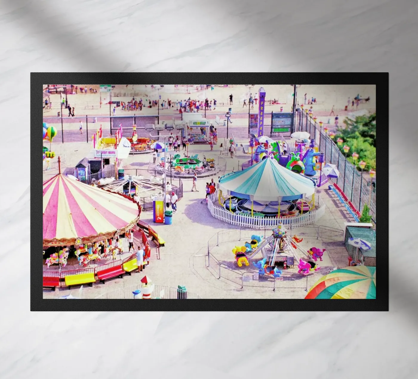 Carnivale 2 deurmat van Mina Teslaru