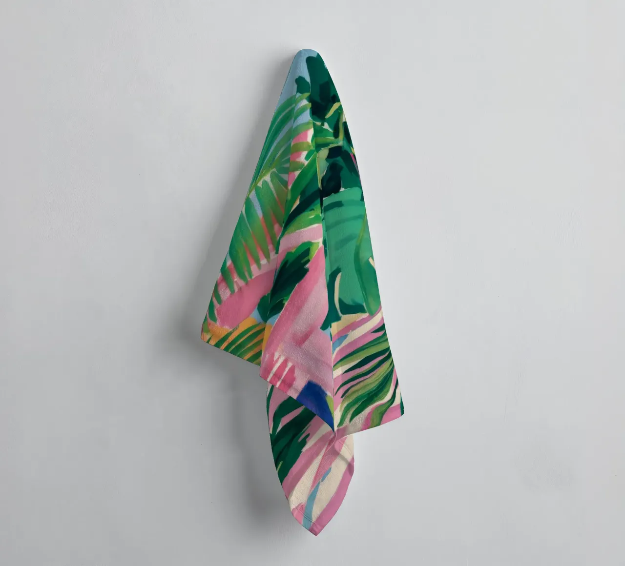 Chic Tropic Tranquility towel by Jasper Rune