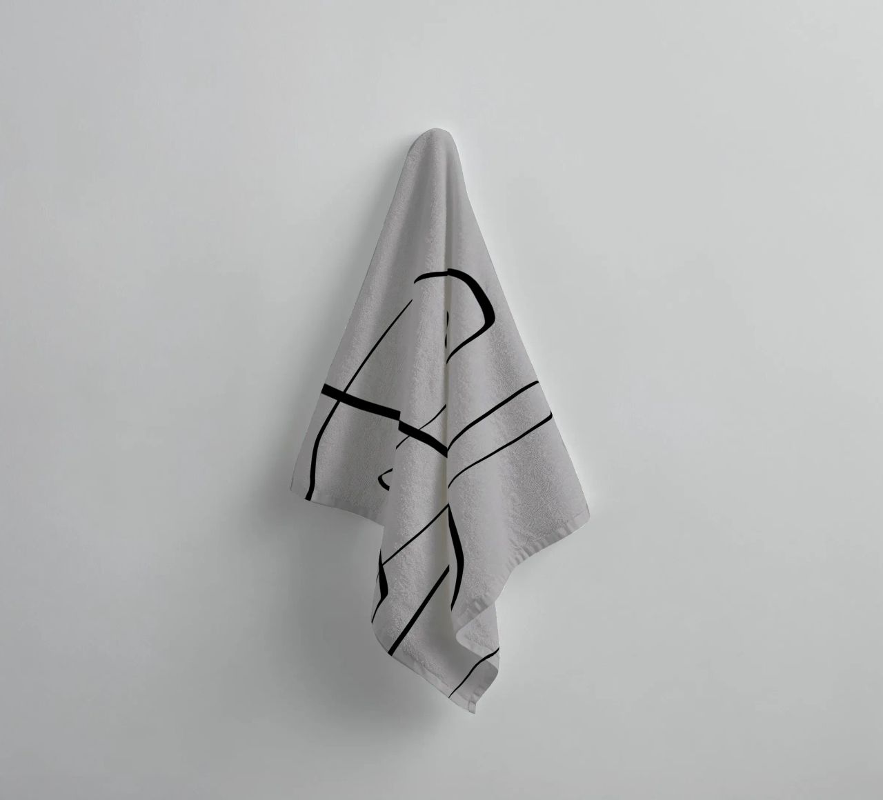 Figure with lines in taupe II asciugamano da bagno da Imaginative
