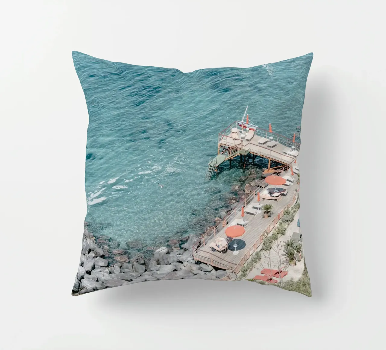 Aerial beach view in Sorrento cuscino da photolovers