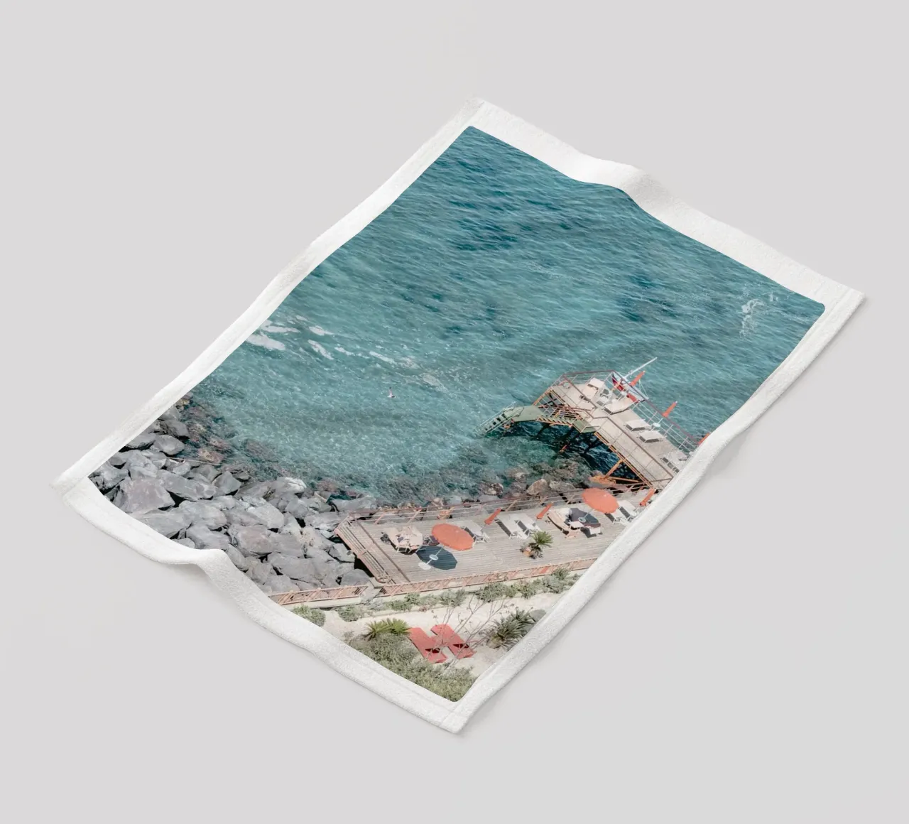 Aerial beach view in Sorrento coperta in pile da photolovers