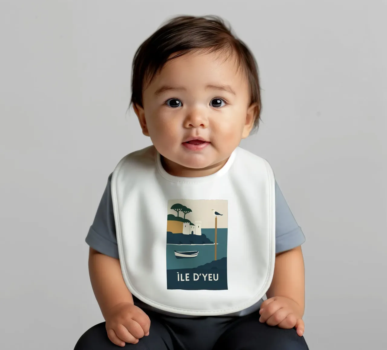 Île d'Yeu - Tra i pini, il mare e la fortezza bavaglino da JETLAG | affiches voyage