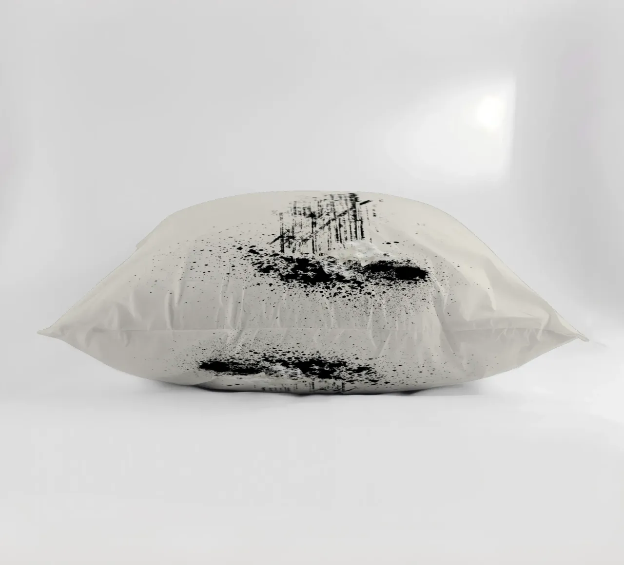 Modern and minimalist abstract with lines and paint splatter cuscino da Imaginative