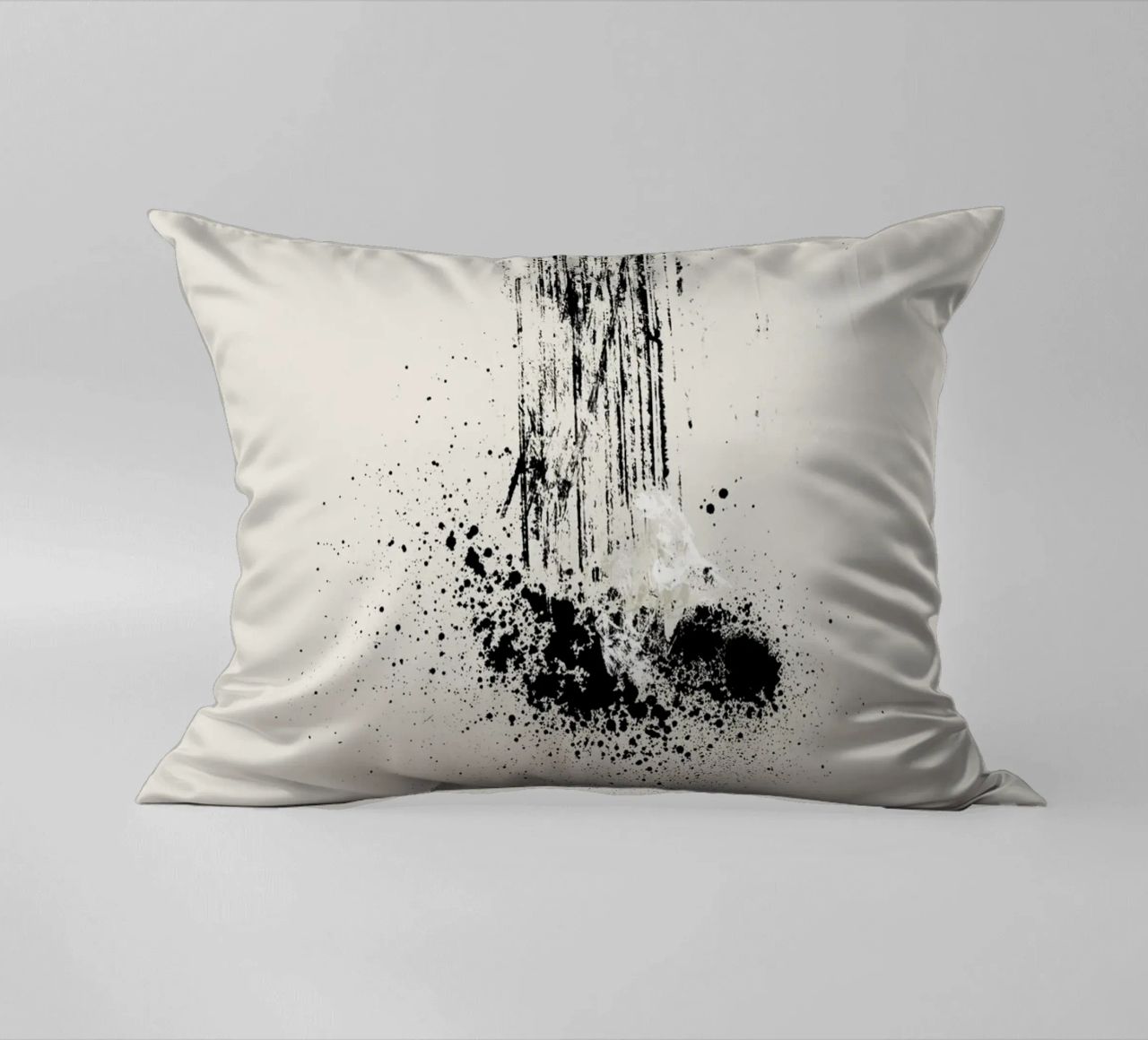 Modern and minimalist abstract with lines and paint splatter cuscino da Imaginative