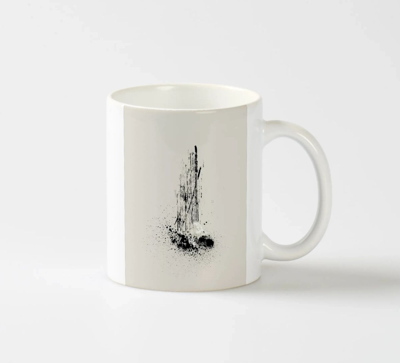 Modern and minimalist abstract with lines and paint splatter tazza in ceramica da Imaginative