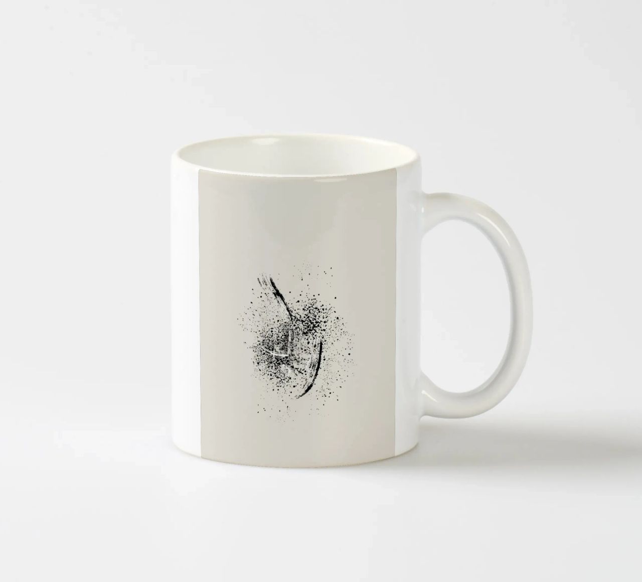 Paint splatters with white and black lines tazza in ceramica da Imaginative