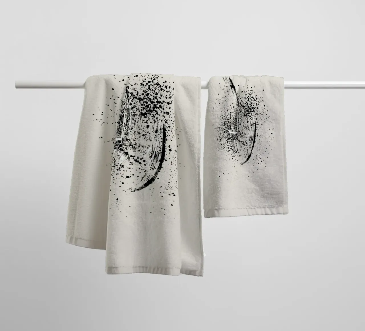 Paint splatters with white and black lines asciugamano da bagno da Imaginative