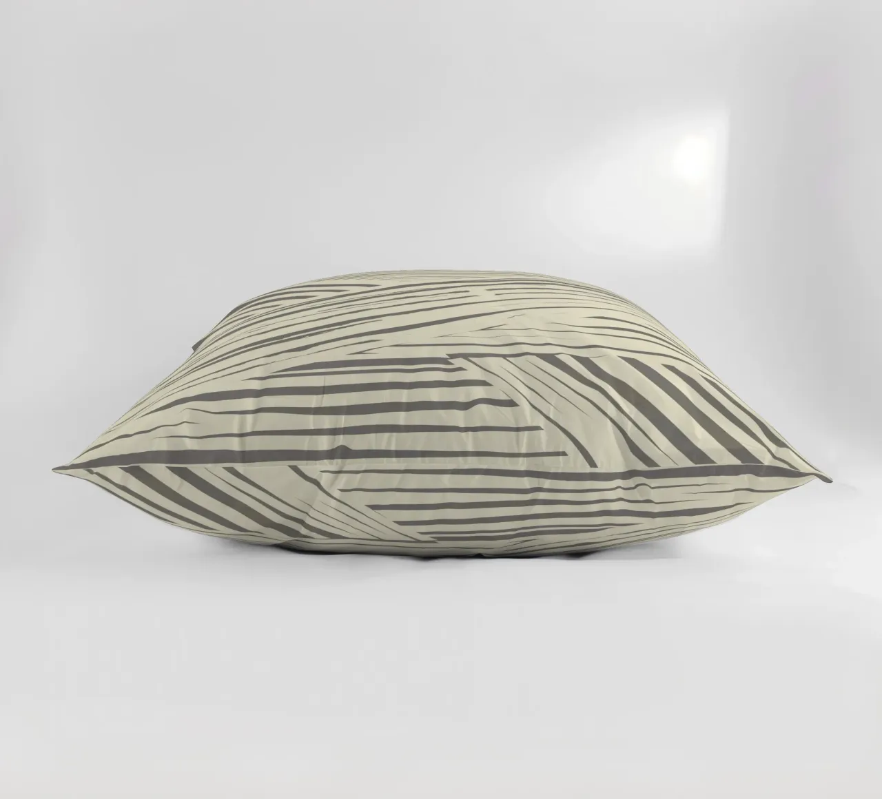 Graues Diagonalstreifenmuster Kissen von Little Dean