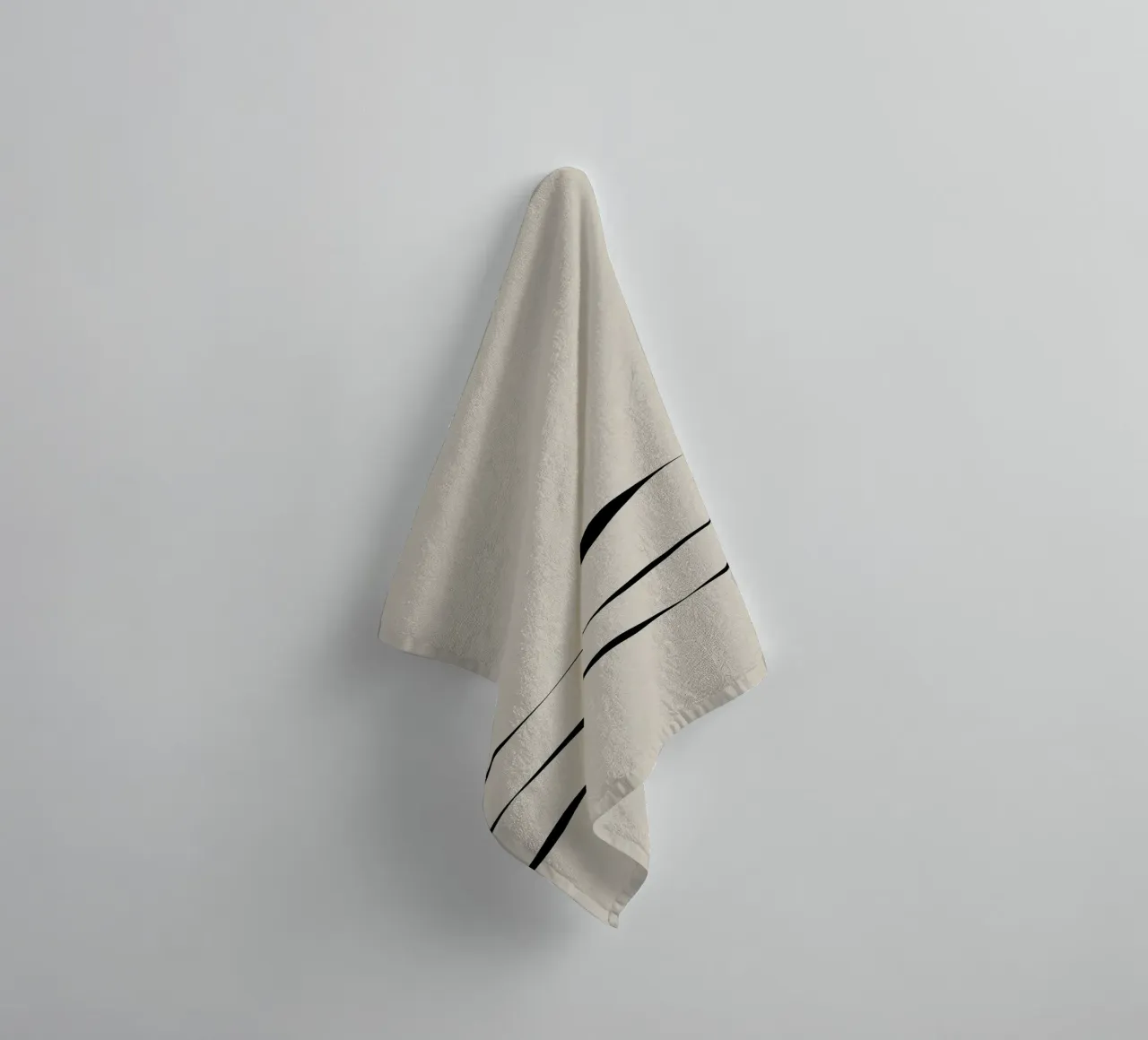 Japanese minimalist artwork with three black lines asciugamano da bagno da Imaginative