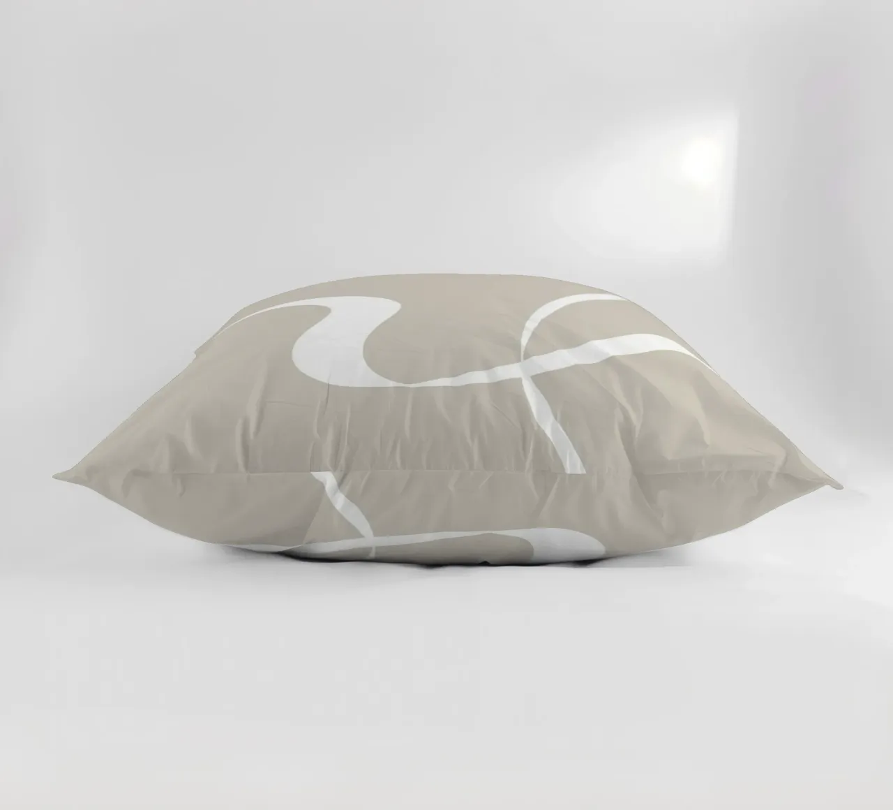 Japandi minimalist artwork with graceful lines cuscino da Imaginative