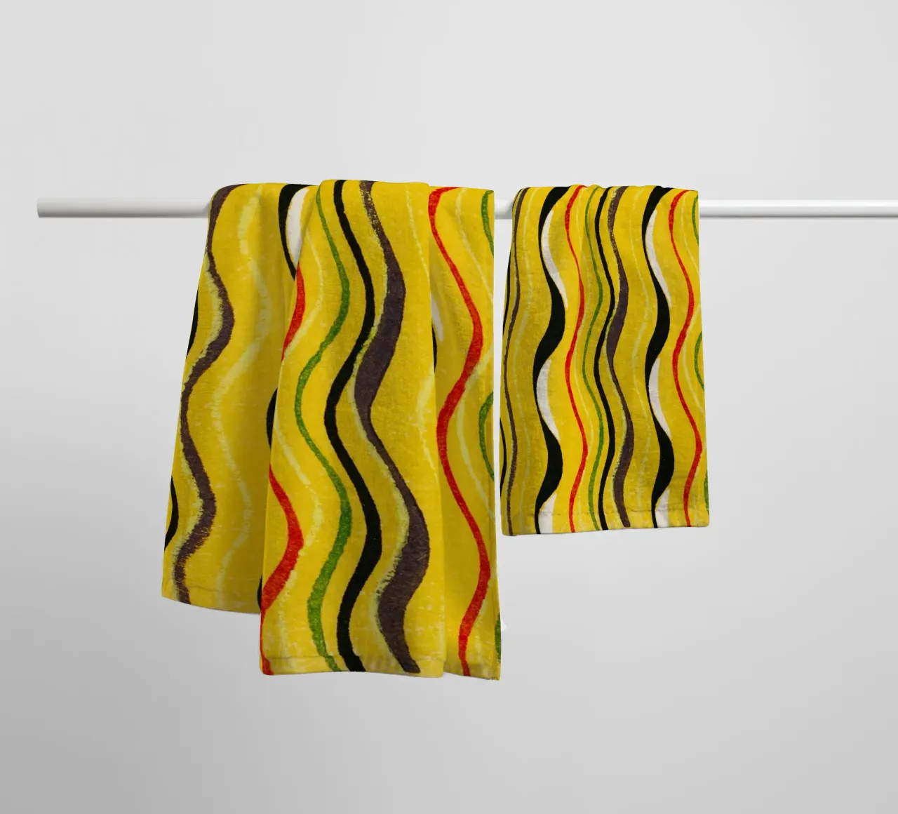 Yellow Wavy Lines asciugamano da bagno da vintageshop