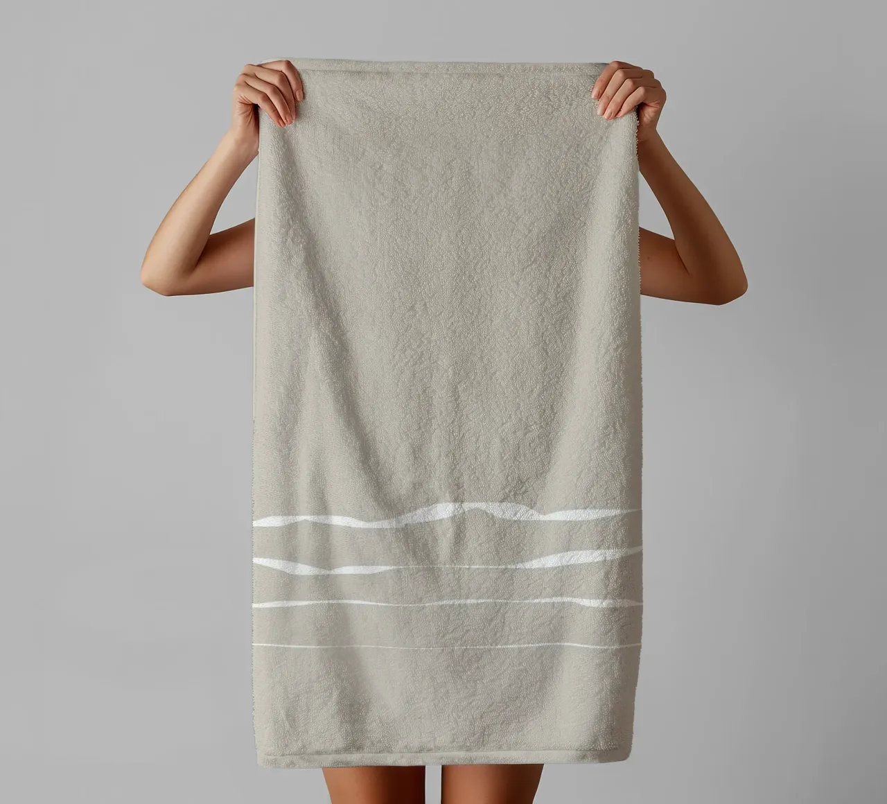 Japanese minimalist artwork with white lines asciugamano da bagno da Imaginative