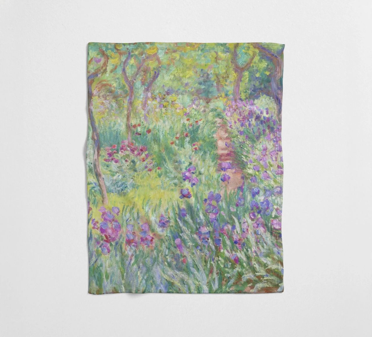 Der Garten des Künstlers in Giverny von Claude Monet Fleecedecke von Venus Art