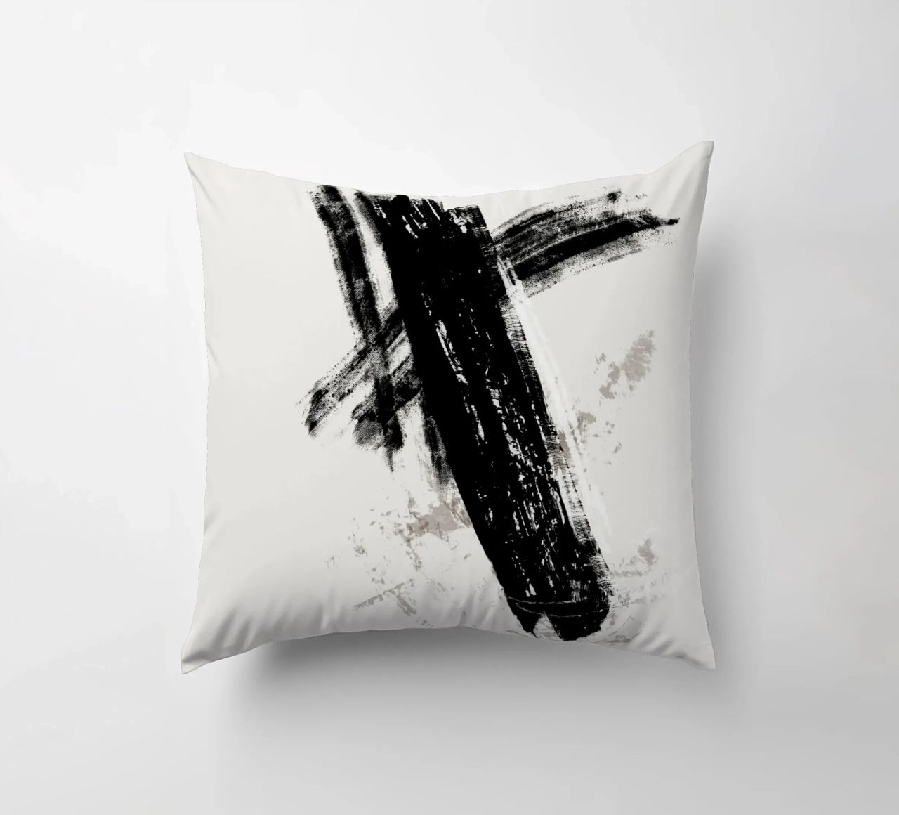 Modern abstract with large black brush strokes cuscino da Imaginative