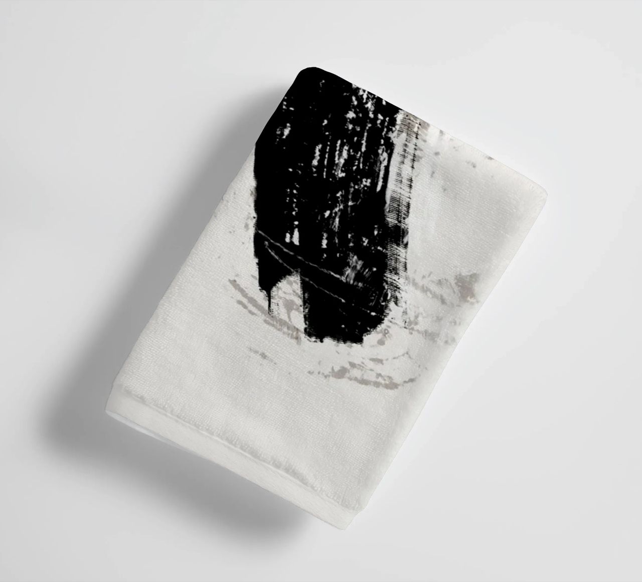 Modern abstract with large black brush strokes asciugamano da bagno da Imaginative