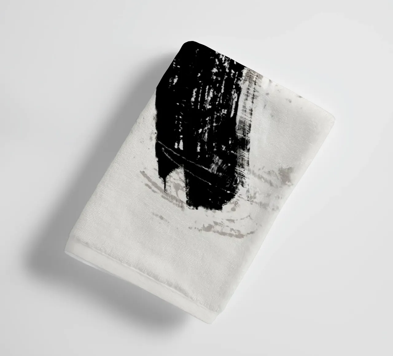 Modern abstract with large black brush strokes Handtuch von Imaginative