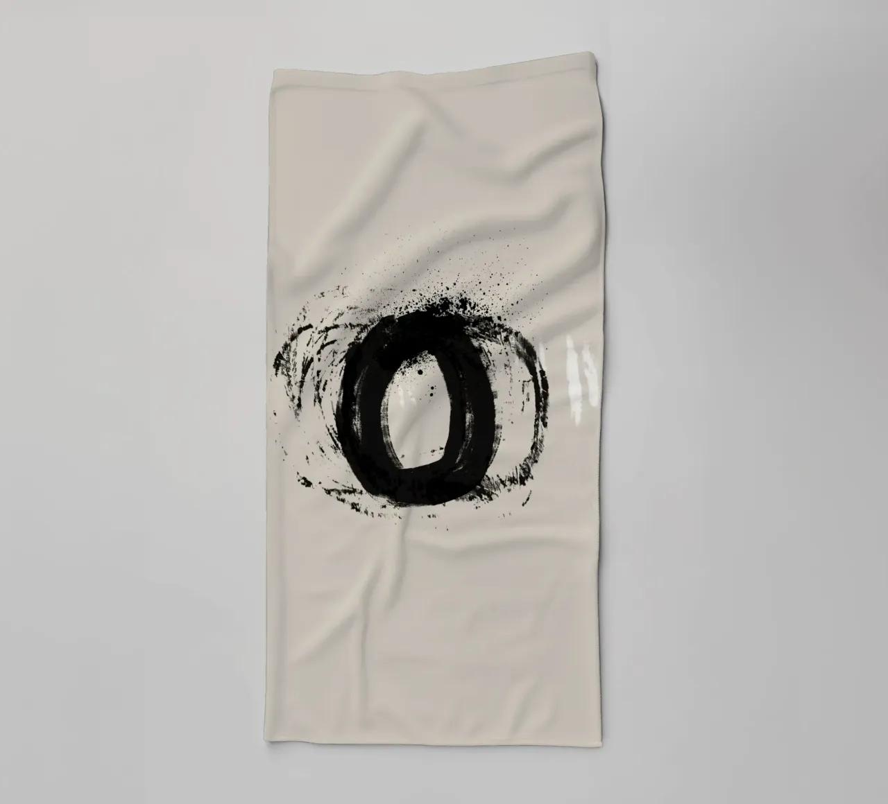 Modern abstract artwork with organic round shapes asciugamano da bagno da Imaginative
