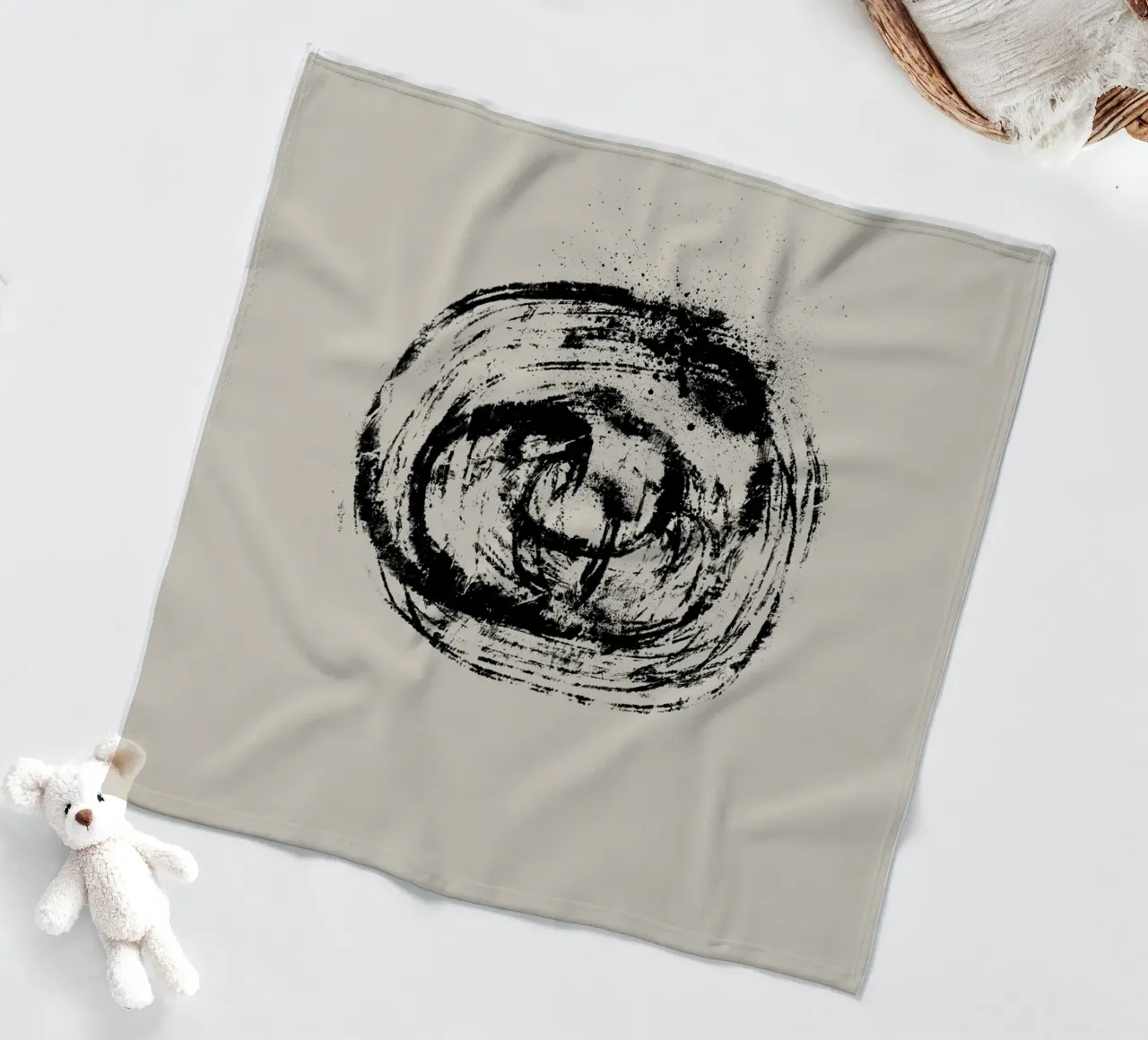 Modern abstract artwork with organic round shape coperta in pile da Imaginative