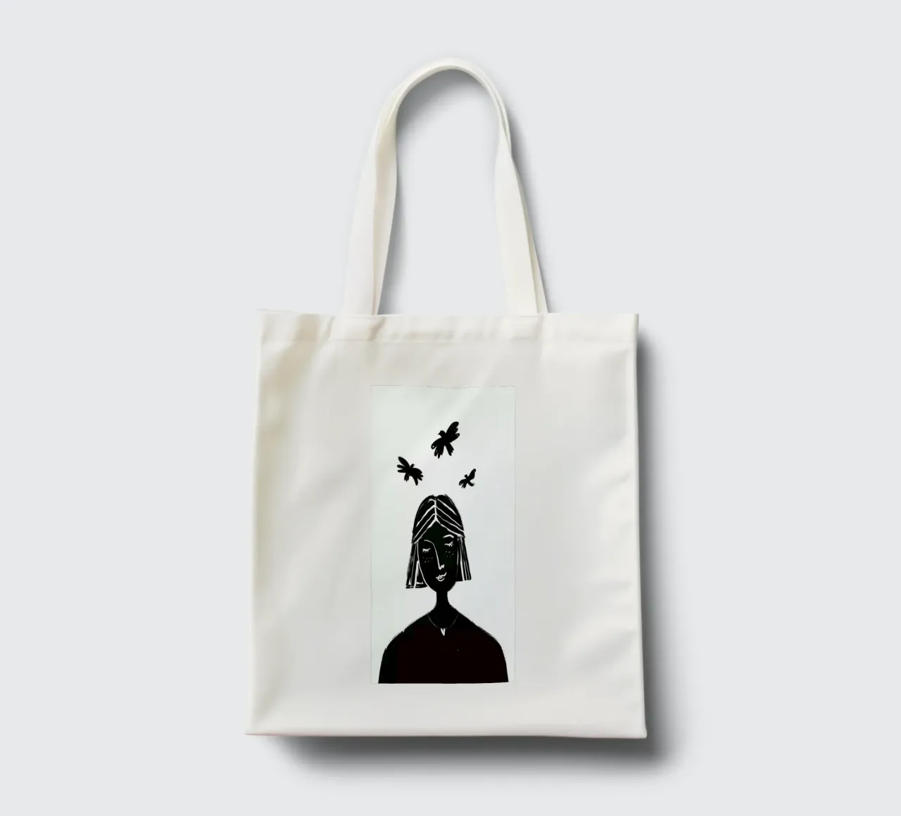 Hovering tote bag by Graphite
