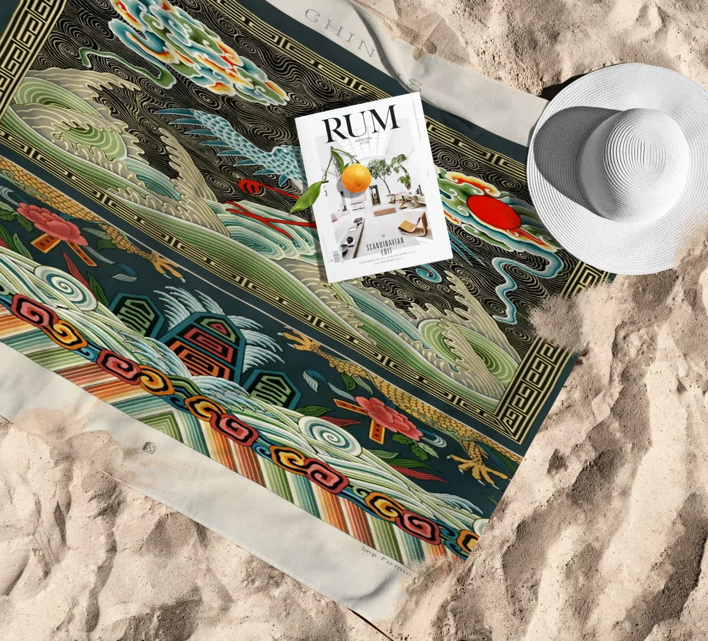 Chinese pattern strandhanddoek van vintageshop