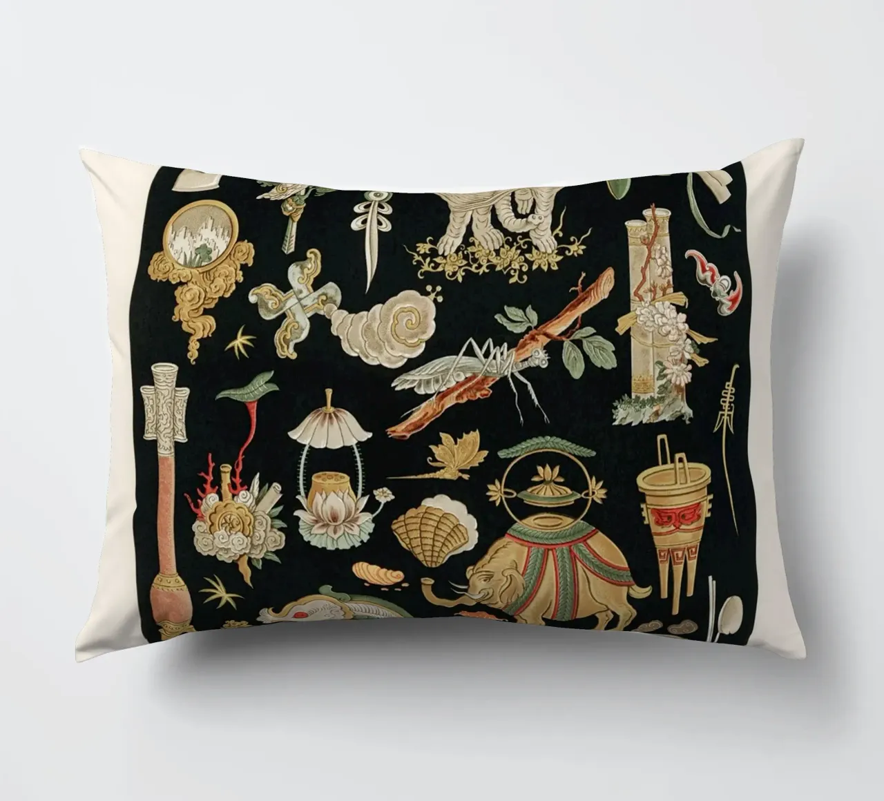 Chinese pattern elements Kissen von vintageshop