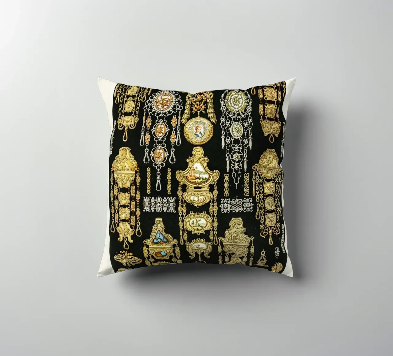 17th and 18th Century pattern. cuscino da vintageshop