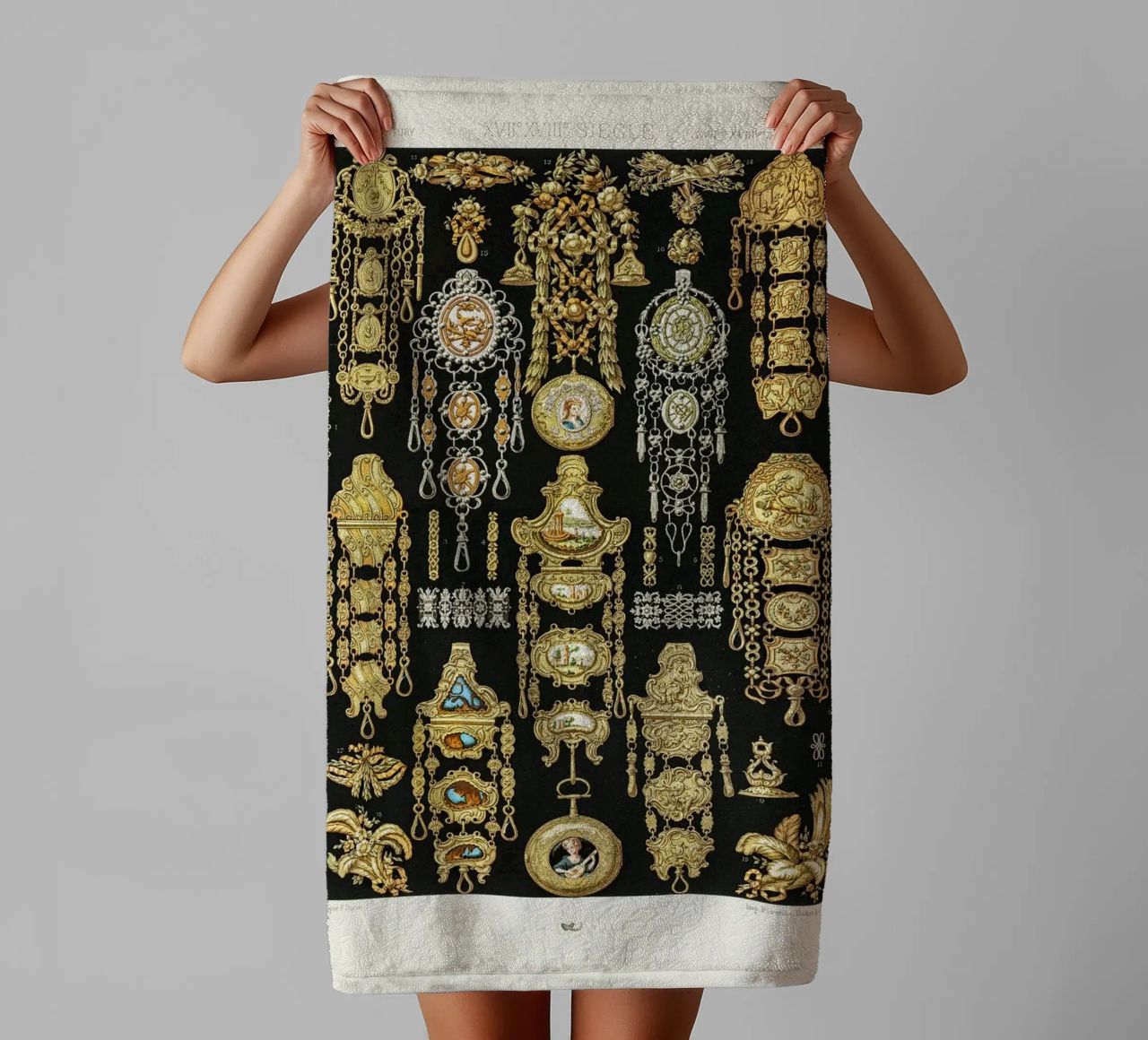 17th and 18th Century pattern. serviette de bain de vintageshop