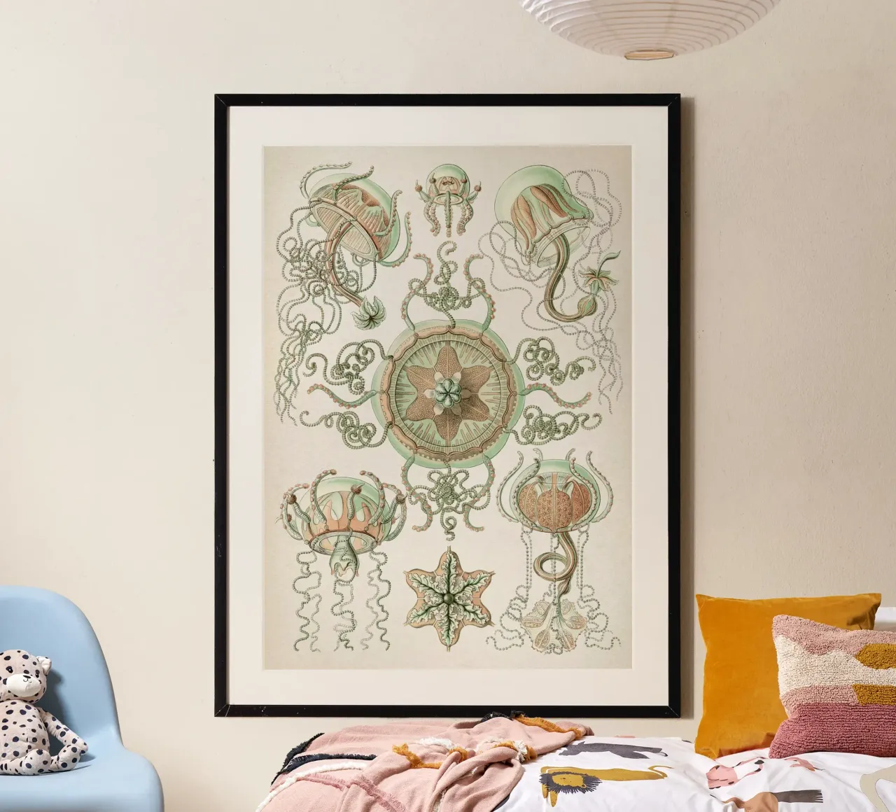Vintage Haeckel 3 Tafel 26 Kolbenquallen poster con telaio in legno da Vintage Print Collection