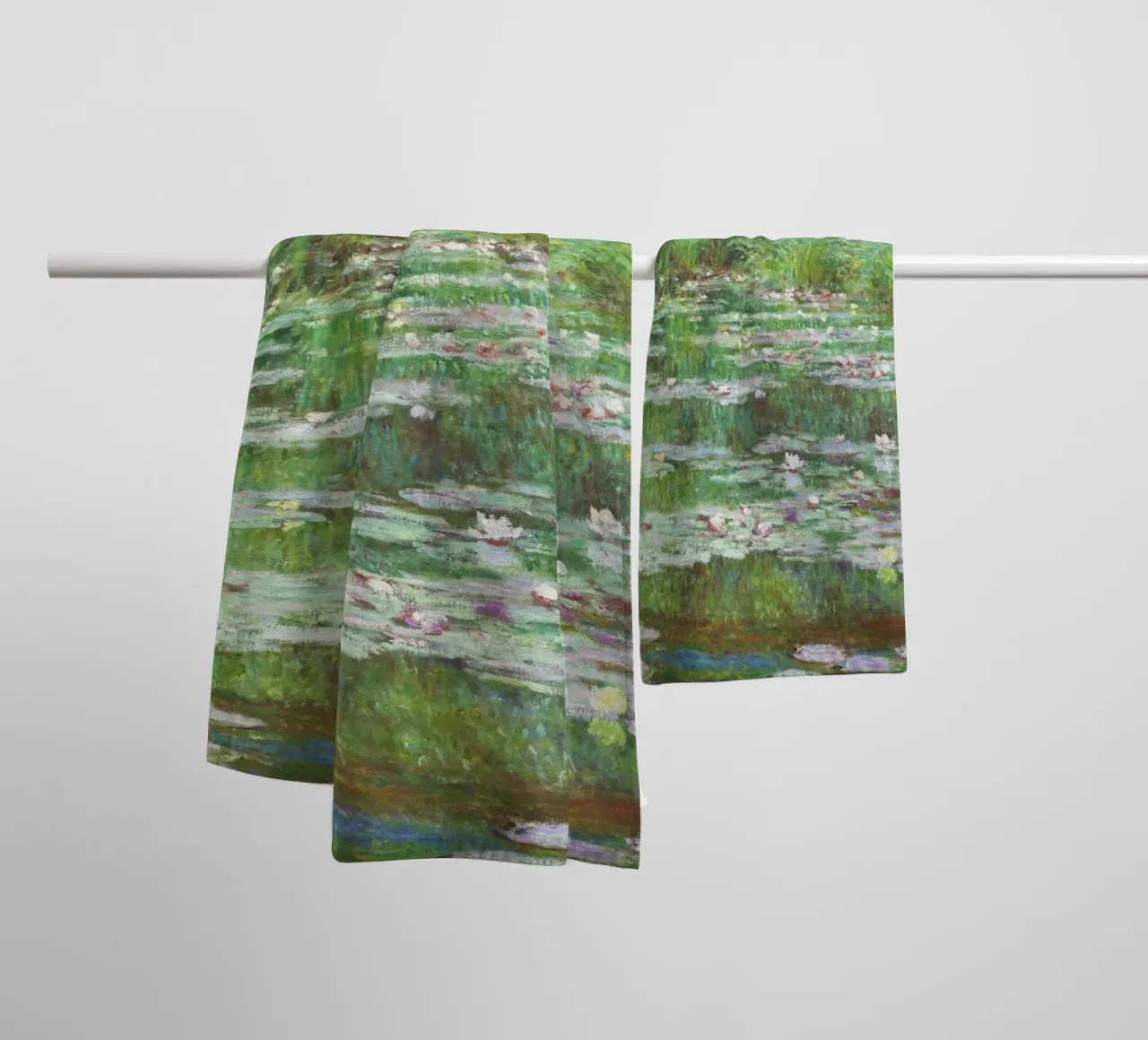 La passerella giapponese di Claude Monet asciugamano da bagno da Monet Art Prints