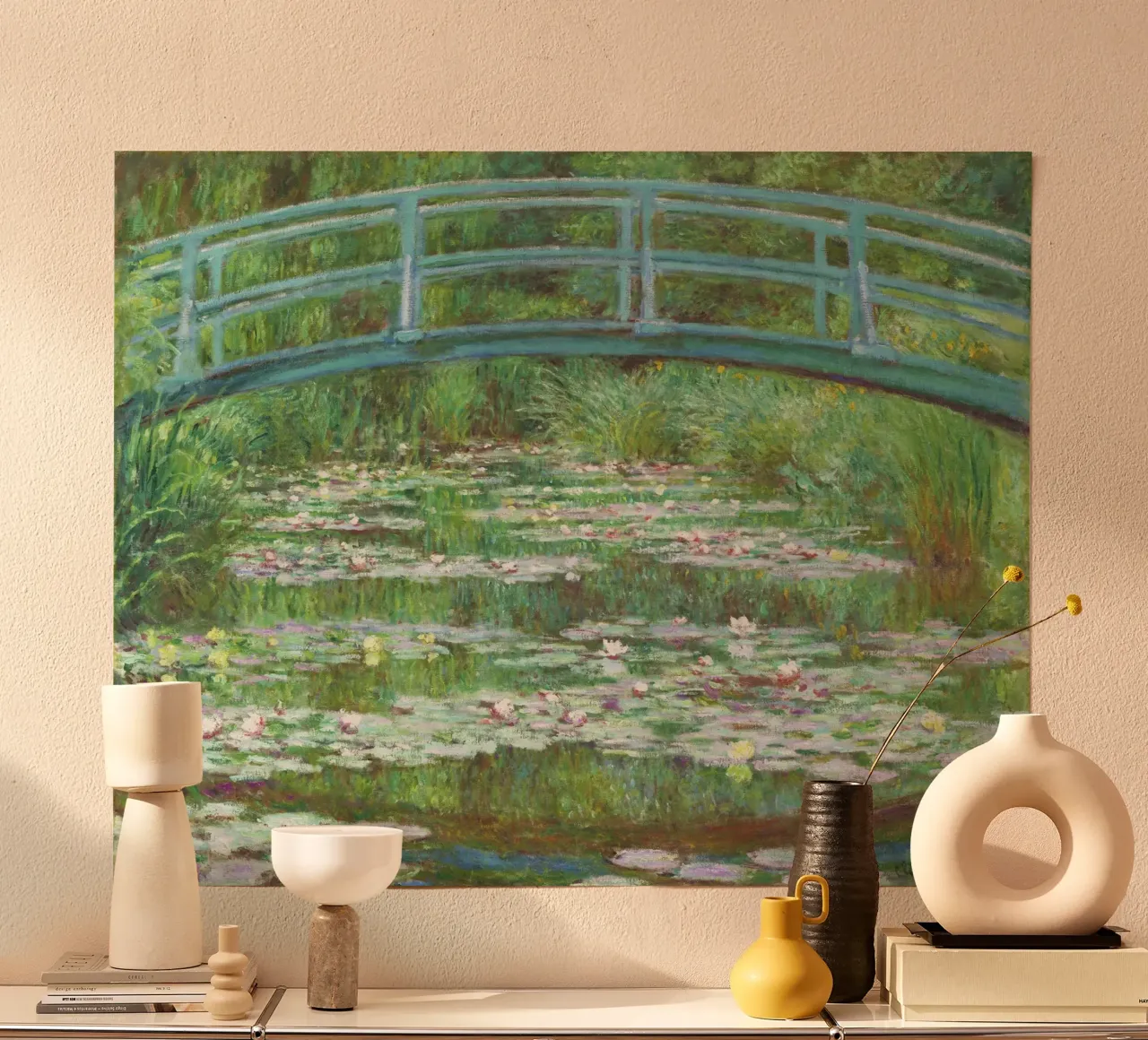 La passerella giapponese di Claude Monet poster con telaio in plastica da Monet Art Prints