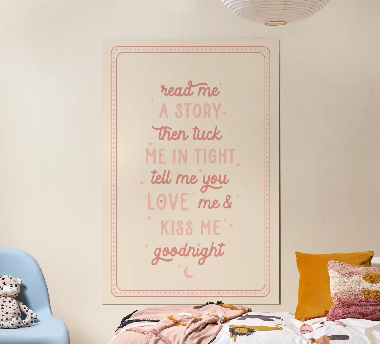 filastrocca, stampe per la cameretta dei bambini, arredamento per la stanza dei giochi poster con telaio in legno da Little Lola